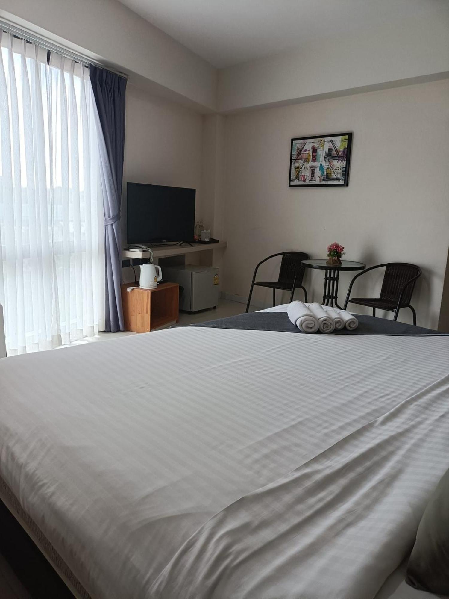 Tisa Hotel Udonthani Extérieur photo