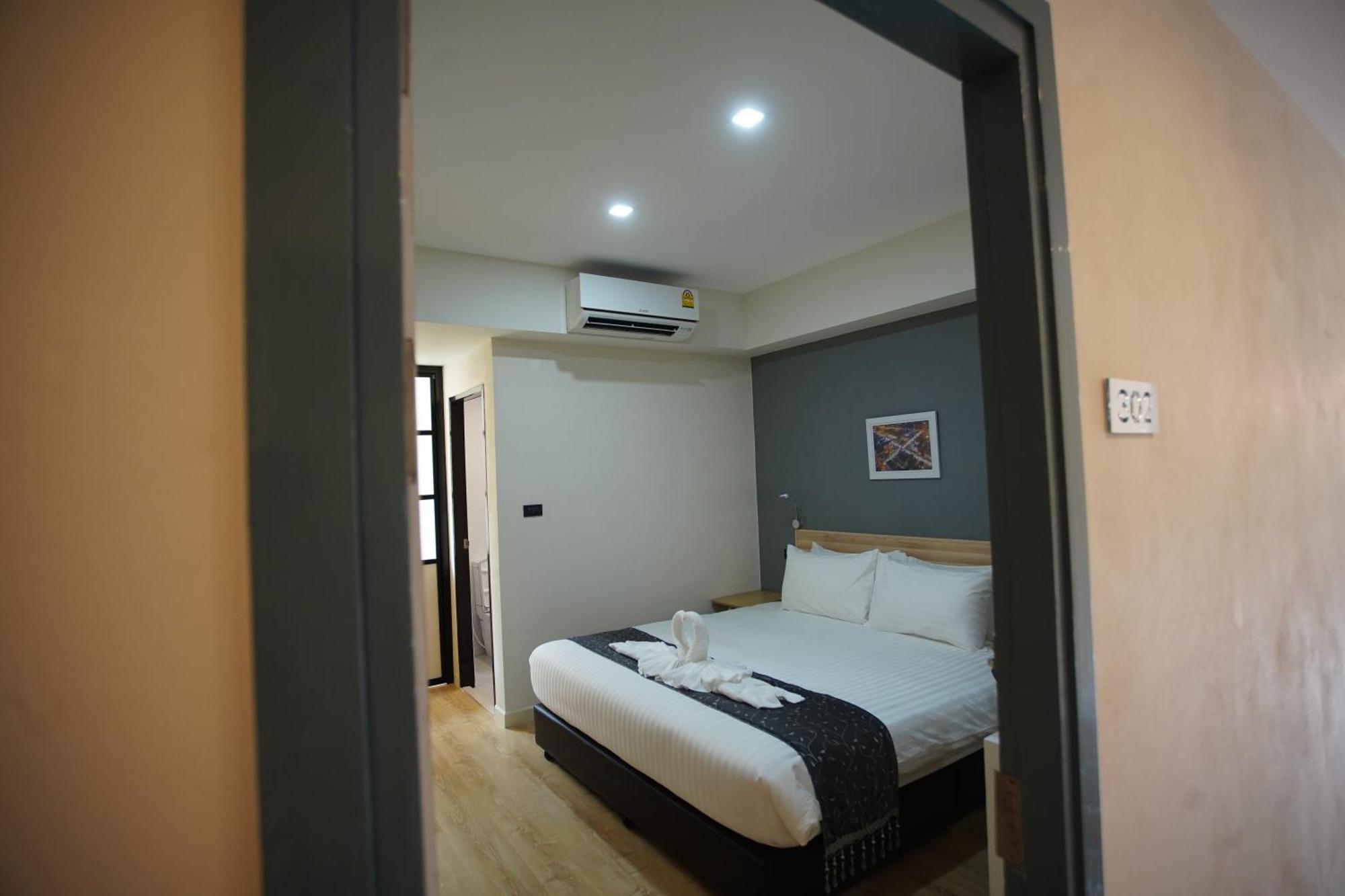 Tisa Hotel Udonthani Extérieur photo