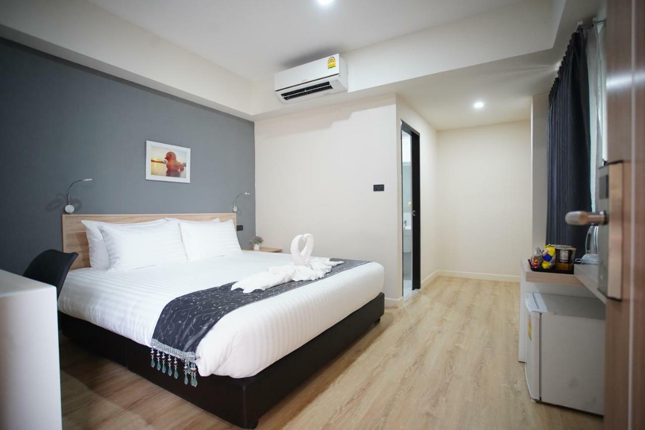 Tisa Hotel Udonthani Extérieur photo